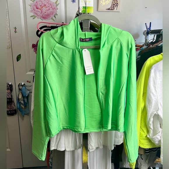 Tops - Aq sport top